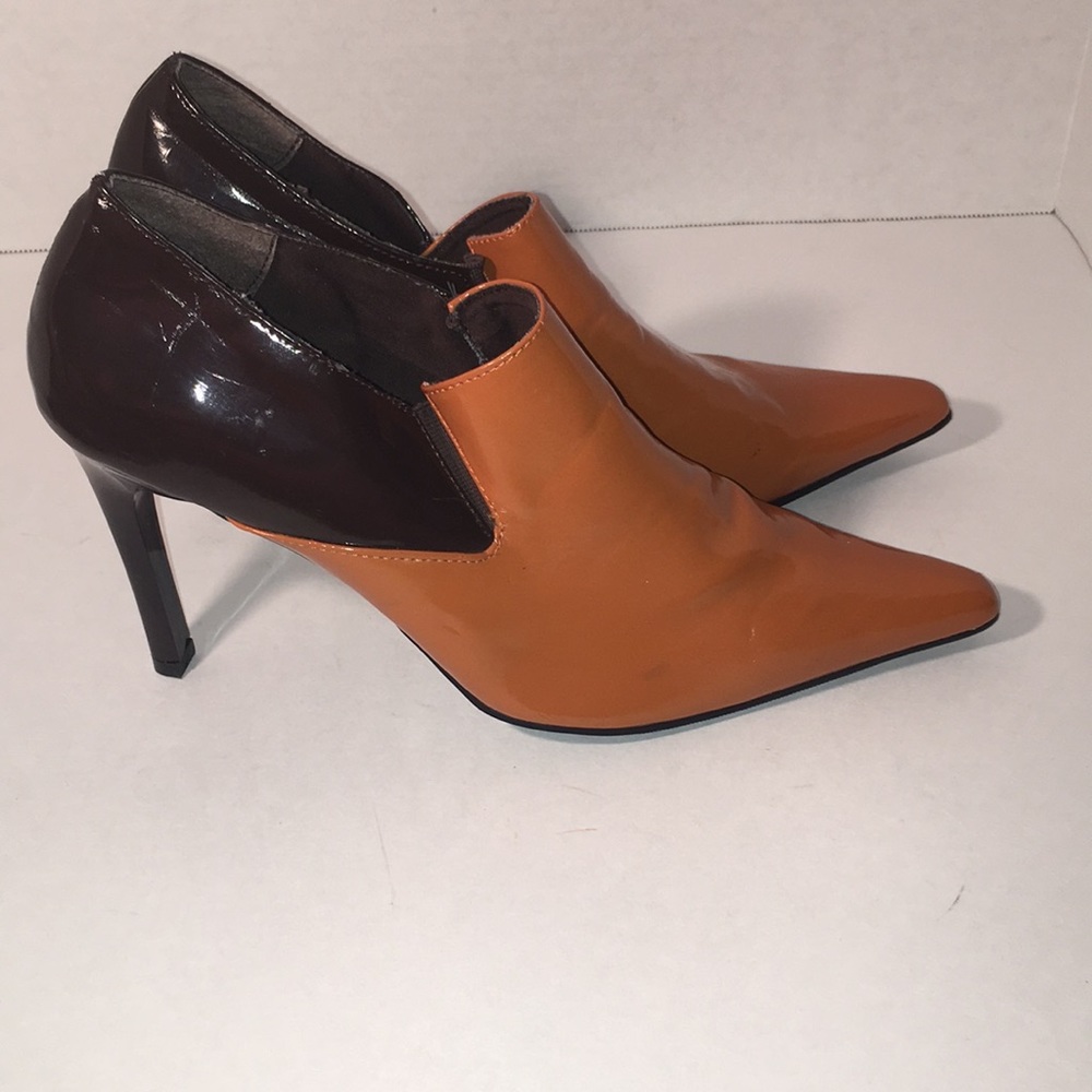 💜 Oange and Brown Qupid Heels Sz 11